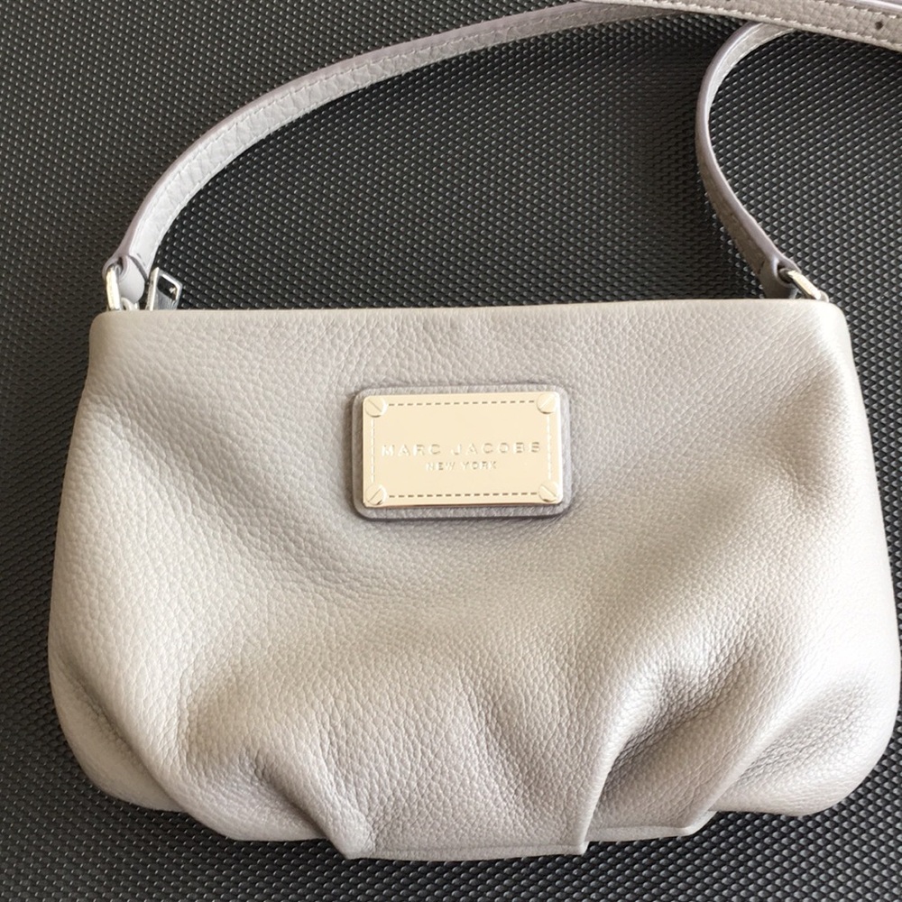 NWOT Marc Jacobs leather crossbody bag
